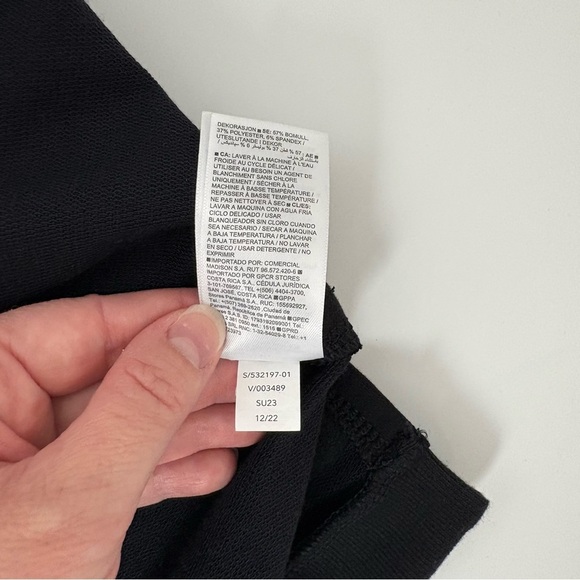 NWT Athleta Retro Terry V-Neck Sweatshirt Black S - Picture 10 of 10